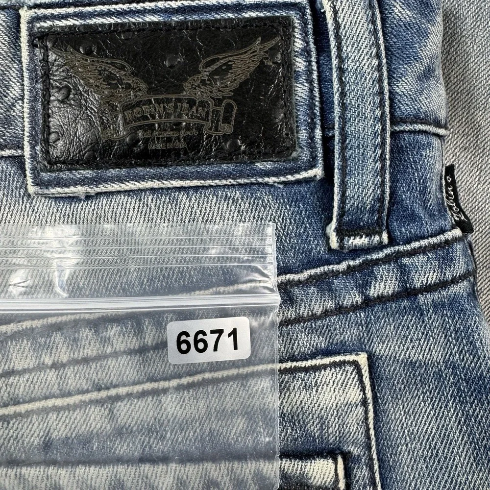 Robins Jeans Stonewash Distressed Long Flap Studded Jean Size Mens 42X30